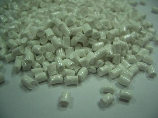 White PC 再生塑膠粒